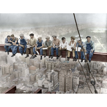 New York Construction Workers Lunching on a Crossbeam