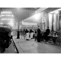 Paris Cafe