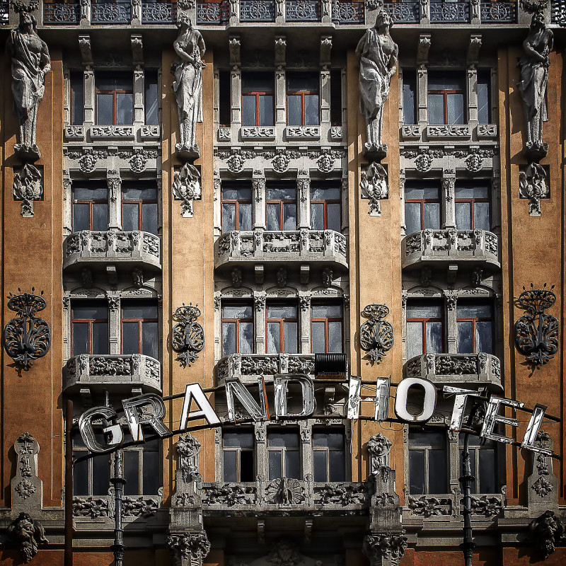 Grand Hotel