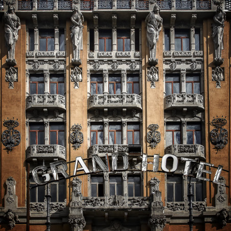 Grand Hotel